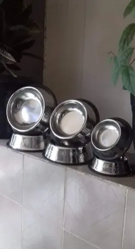 Comedouro e bebedouro de alumínio pet