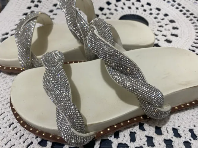 Desapego sapatos variados n.35