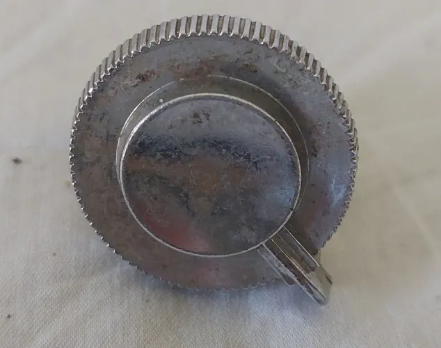 Botão knob televisão TV antiga ford philco hitachi Philips sharp cce mitsubishi gradiente