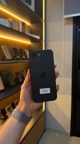 iPhone 16e 128GB 100%. (Compra em Loja física)