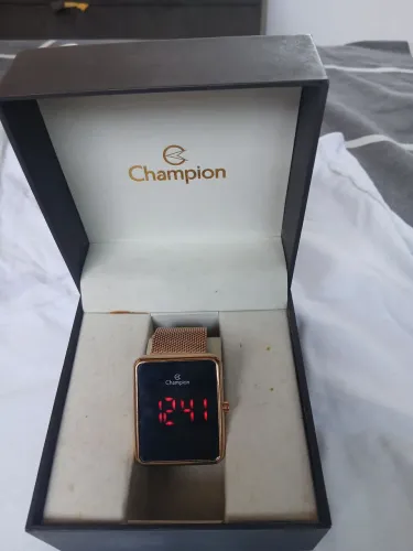Relógio Digital champion