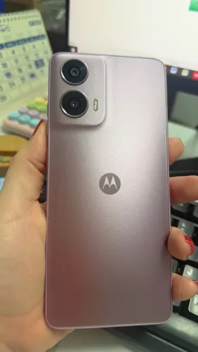 Vendo celular moto g24 rosa