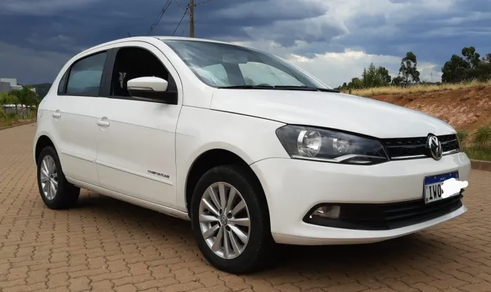 Volkswagen Gol Geração VI Comfortline 1.0 8V Total Flex Mec. 4P 2015