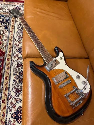 Guitarra Jay Turser Mosman J Tone
