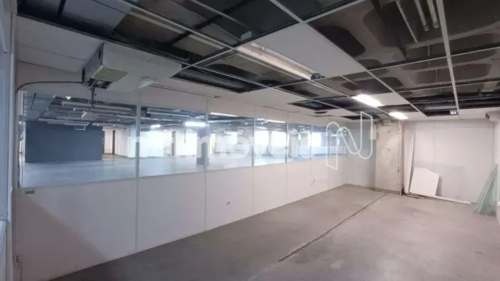 Imóvel para aluguel possui 1720 metros quadra em Jardim América - Belo Horizonte - MG
