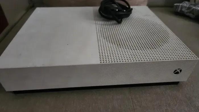 Xbox One S All-Digital Branco - Funcionando Em Nuvem (Leia A Descrição)