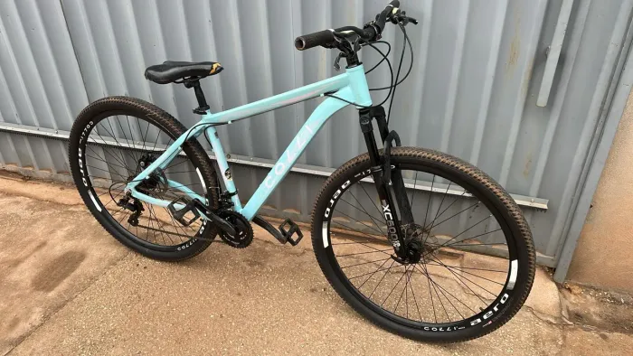 BICICLETA COLLI ARO 29 REVISADA NADA PRA FAZER