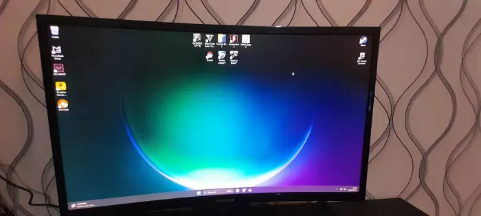 MONITOR SAMSUNG 72 HZ