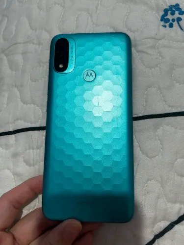 VENDE SE CELULAR MOTOROLA