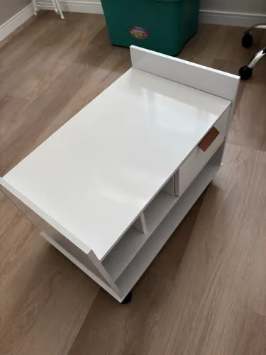 Vendo móvel de madeira mdf