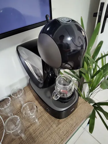 Cafeteira Nescafé Dolce Gusto - Perfeito Estado!