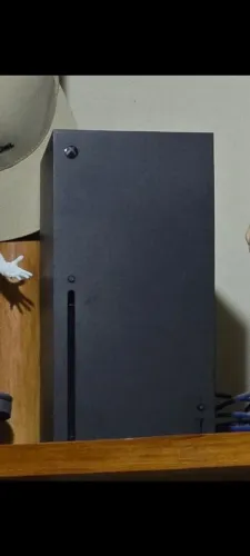 Xbox Series X 1TB com Leitor + Controle Original ?