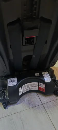 Caderinha com isofix fisher price