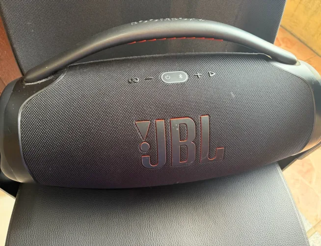 JBL BOOMBOX 3 - DISPOSTO A NEGOCIAR