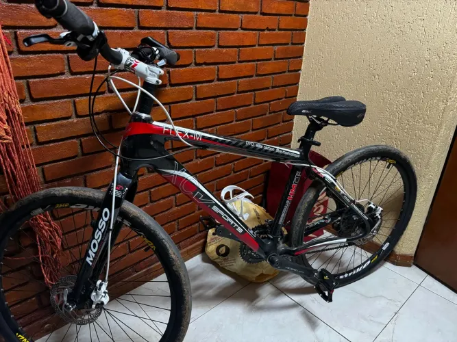 Bicicleta aro 26 full carbono