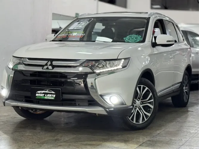 Mitsubishi Outlander Comfort 2.0 16V Aut. 2018