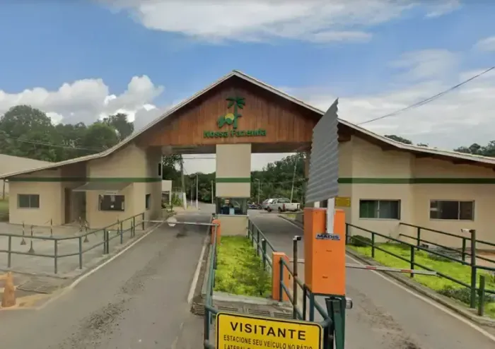 Chácara para venda direta com 21500 metros quadrados em Condomínio Nossa Fazenda - Esmeral