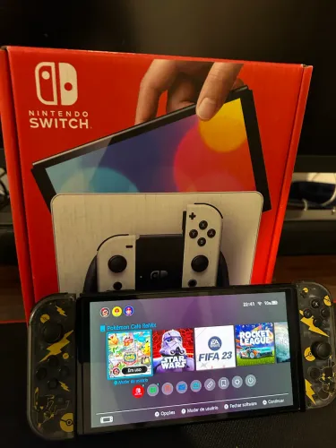 Nintendo Switch OLED 64GB + conta com jogos