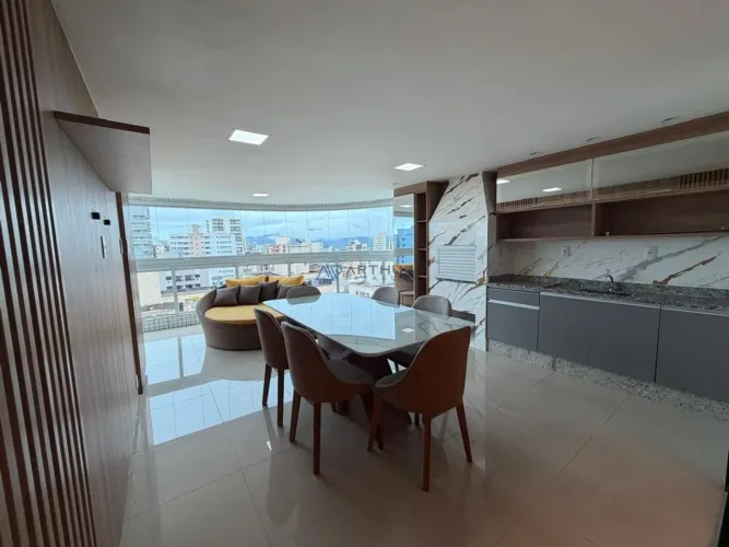 Apartamento à venda em Praia Grande no bairro da Vila Tupi