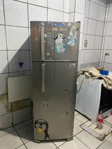 Geladeira gelo seco grande 