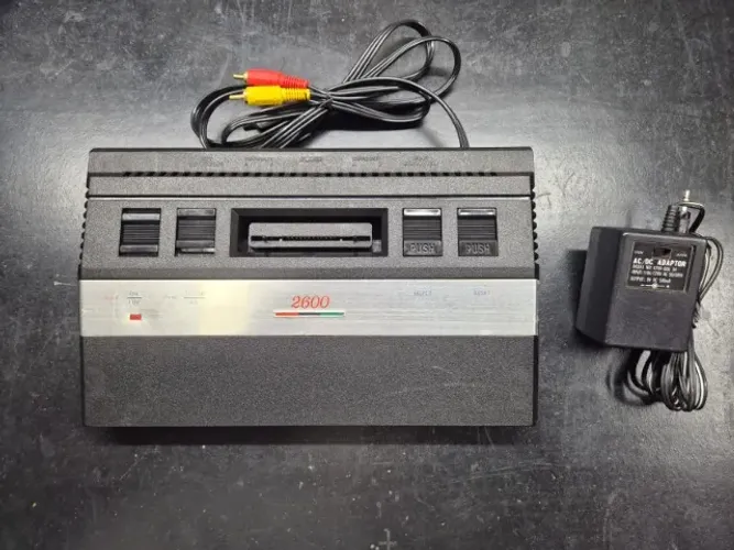 TV Game (Clone Atari 2600) com AV Mod