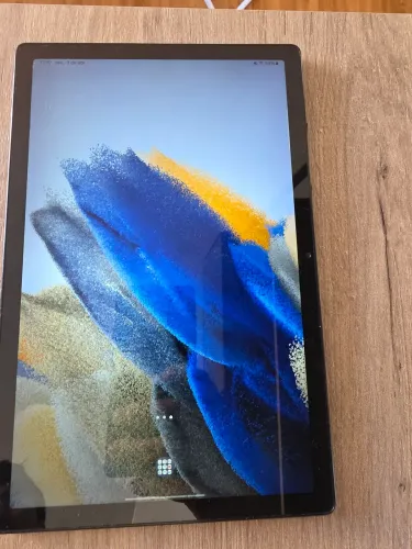 Tablet Samsung A8