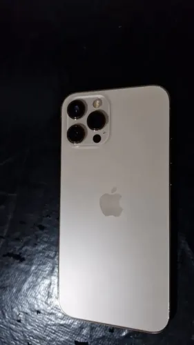 IPhone 12 pro max dourado