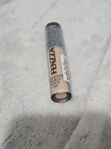 FENZZA - CORRETIVO LIQUIDO NATURAL 02 BEGE MEDIO 4ML-DISFARÇA AS OLHERAS