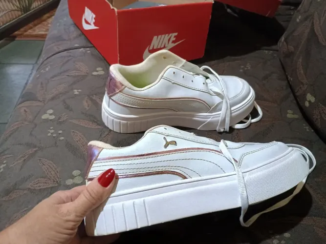 Tênis feminino 
