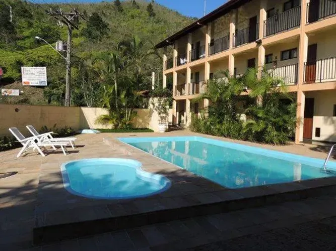 Ubatuba Toninhas temporada 2 quartos 1 suite, 350m da praia