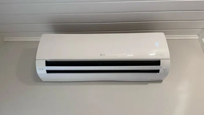 Ar Condicionado Split LG DUAL Inverter Voice 12.000, Frio, 127V