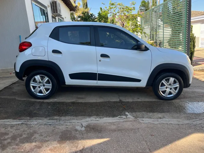 Renault Kwid Zen 1.0 Flex 12V 5P Mec. 2020
