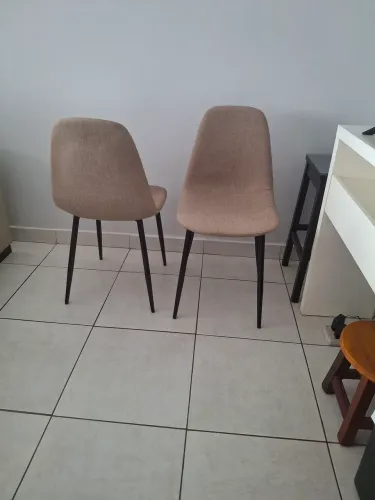 2 cadeiras de tecido