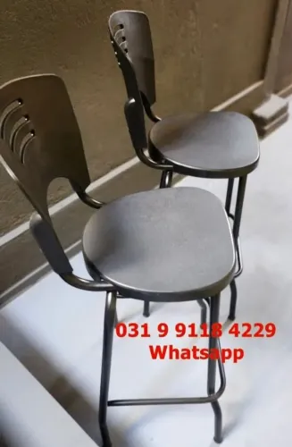 Banquetas altas novas Cor Preta 70 cm Frete gratuito para BH