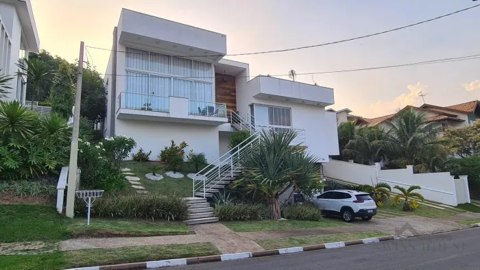 Casa a venda no Pinheiro em Valinhos/SP