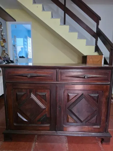 Arca de madeira maciça com 2 gavetas vintage