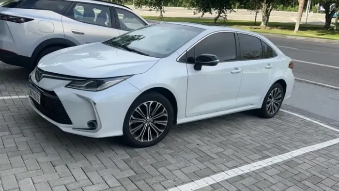 Toyota Corolla Altis 2.0 Flex 16V Aut. 2022