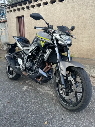 Moto Yamaha MT03 2018 muito conservada