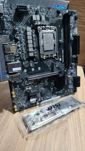 Kit i5-12400f + Placa Mãe MSI PRO H610M-G