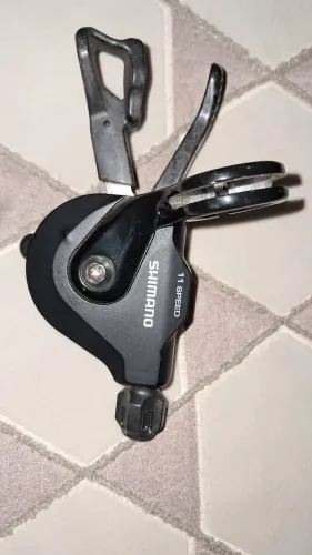 Trocador marchas Shimano SL-RS700 11V