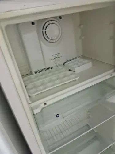 Geladeira Consul Frost Free Facilite