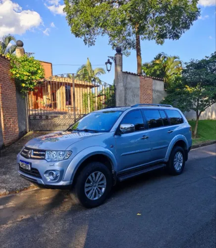 Mitsubishi Pajero Dakar HPE 3.2 4X4 T.I Dies 5P AUT 2014