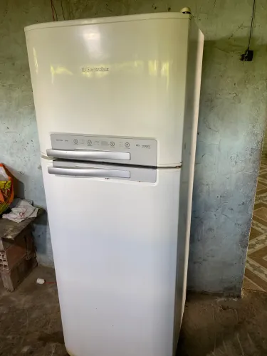 Geladeira Electrolux