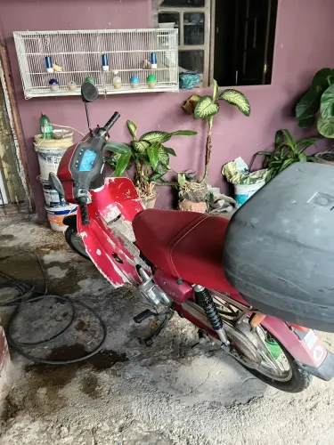 Moto disponível