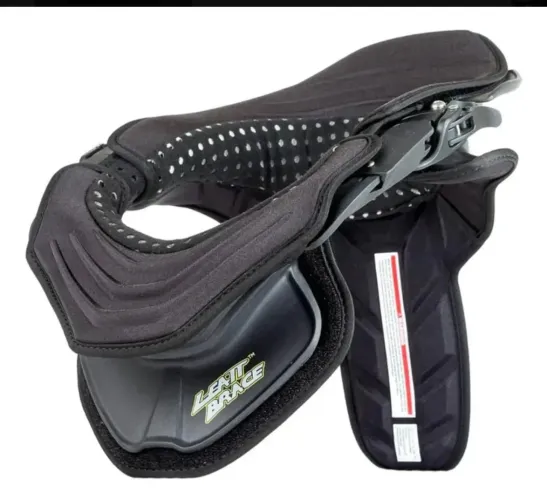 Protetor pescoço e cervical leatt brace 