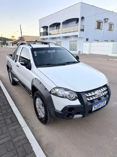 Fiat Strada Adventure 1.8/ 1.8 Locker Flex CE 2012