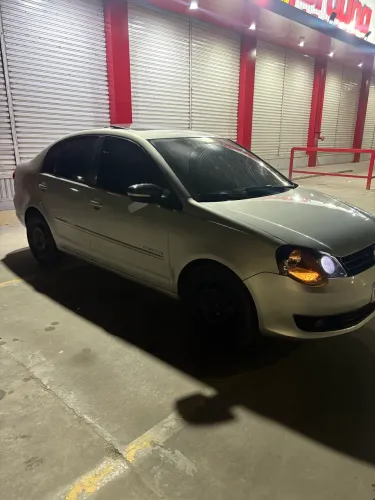 Volkswagen Polo 1.6 E-flex 8V 5P 2012