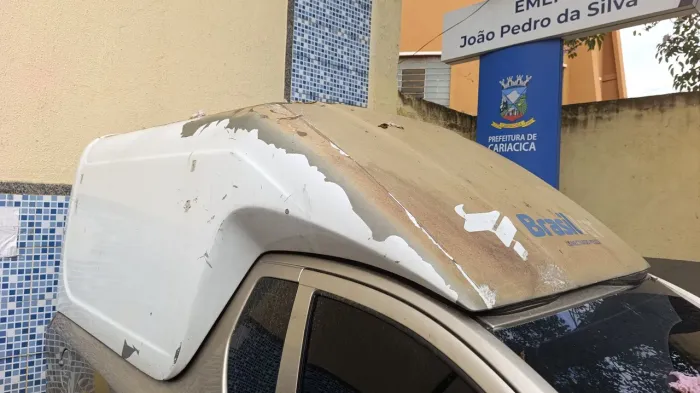 Capota de fibra para montana troco por moto