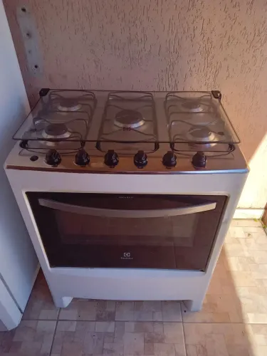 VENDO FOGÃO ELECTROLUX