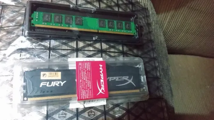 memoria ram ddr 3 1600mhz kingston kit com 12gb 1x8 e 1x4